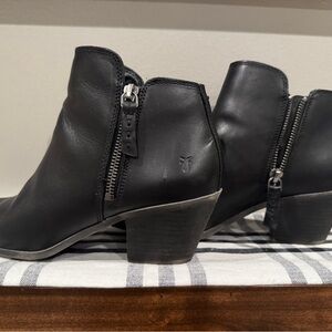 Frye Black Leather Ankle Booties with Zipper